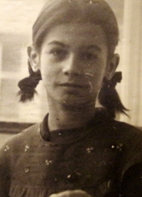 Radka Křivánková v roce 1943