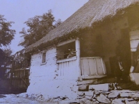 Domek pradědy Josefa Bartáka, starosty Třepsína, poničený po roce 1945