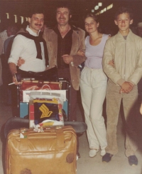 The Sydney airport - after landing of the flight from Wien-Singapour-Sydney with Júlia, September 1981. From the left Albín, his brother Eduard, Júlia, Roman - a son of his cousin Jaroslav.
