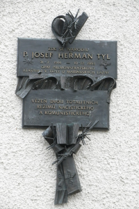 Memorial plaque on the house of Uncle Heřman