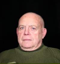 Pavel Chmelík, profilová fotografie z  natáčení
