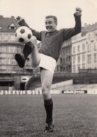 Letná, v dresu Sparty, pol. 60. let