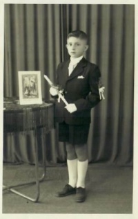 Young Jozef as a ministrant