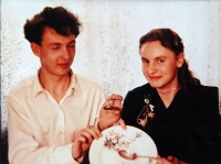 Jiří Langer / a picture from the wedding with his wife Jaroslava Langerová / December 29, 1958 
