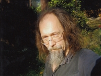 Petr Melichar na své zahradě v Těrlicku / 2018