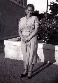 Maminka Jana Hlacha v roce 1950 těsně před zatčením