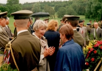 Sylvia Klánová with the president of the Czech branch of the Czech-German Fund fot the Future Dagmar Burešová (June 1998)