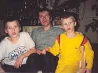 With both sons during Christmas 1993