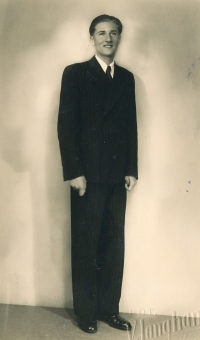 Zdeněk Janík, maturita 1942 