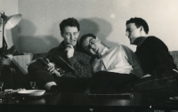 Zleva: Láďa Pumr, Josef Hodboď, Jan Jelínek, nejlepší kamarádi, 60. léta