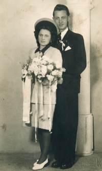 Wedding in 1946