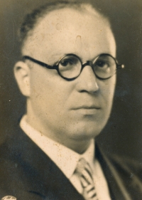 Tatínek Wolfgang Jankovec, 1941