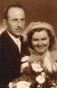 Blažena Voborská's wedding. 1952