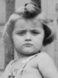 Dobová fotografie, cca 1944