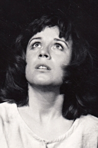 Marie Pištěková v představení Poslední noc Johanky z Arku / pravděpodobně začátek 80. let
