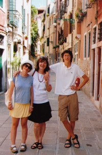Milena Kalinovská s dětmi na dovolené v Benátkách, 2009