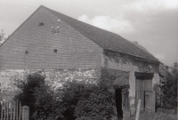 The barn before reconstruction