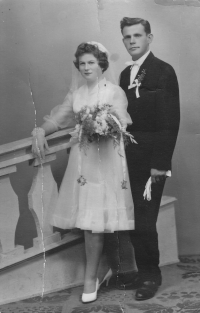 wedding with Drahomíra Slouková on 24 September 1960