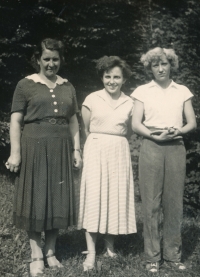 Milena Urbánková Borská with her mother and a friend 