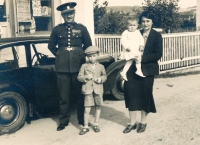 Family trip to Jevany, 1936