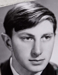 Fotografie Wernera Hentschela z vysokoškolského indexu