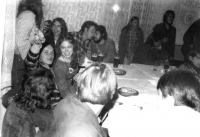 V hospodě Čtverka v Uničově, muzikálový večer na téma 60. let