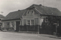 The Irving house with the next-door house that had belonged to a Mrs. Kozáková, which Jan had bought for his parents so that they would not need to squeeze into one room. The gardens then were joined. In the first half of the 1950’s, the secret police forced Jan to sell the house so that it would not be forcibly confiscated without any claim to compensation because he had his own place to live and as a class enemy, he was not allowed to own a property. So, it was bought by the family of a Mr. Čech, whose daughter later married Vlastimil Petržílek and who lived there until her death in 2015. Together, they raised another generation there.