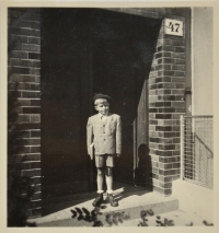 Augustin 2. září 1945 - první školní den