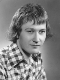 Na maturitní fotografii