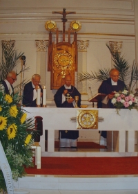 Radomil Kaláb (the second on the left) concelebrating the Holy Mass in the Church of the Holy Family in the Groh Street in Brno, 2013