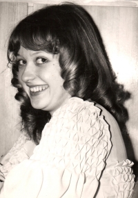 Maturitní ples Evy Vorlíčkové / 1981
