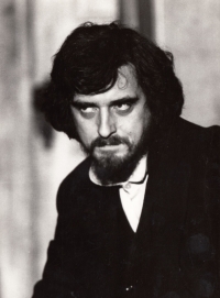 Ze hry Zločin a trest v Divadle J. K. Tyla