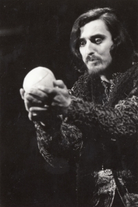 As Hamlet with a skull