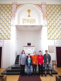 Setkání s paní Potměšilovou uvnitř kaple