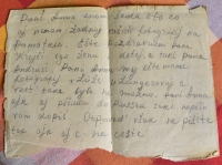 Druhá strana zápisníku ruských uprchlíků, které Lamplovi schovávali na půdě