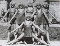 Baletky a tanečnice, kterým pamětnice zpostředkovávala různá angažmá, 60. léta