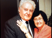 Zdeněk Frištenský s manželkou Marií, při oslavě jeho devadesátých narozenin.