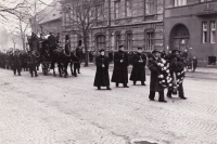 Pohřeb Václava Fialy v lednu 1948, představitelé Církve československé husitské