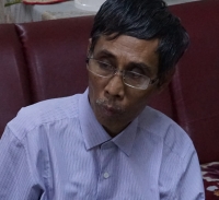 This photo was taken when Htun Oo was interviewing with AAPP.