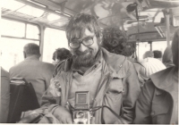 Miloš Kim Houdek on a tour with Paběrky; mid 80s