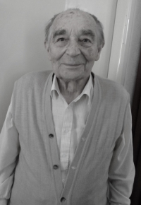 Miloslav Horníček, *1930