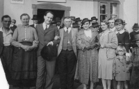 Jiří Voskovec v Hrašovíku, 1933