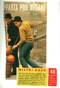 Jiří Zídek (vlevo) na obálce časopisu Stadion (listopad 1967)