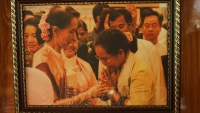 This photo was taken when Thandar met with Burma democracy leader Aung San Suu Kyi.