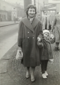 Marie Dubská with her daughter in the 50s 