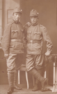 Strýc padlý v Bukovině