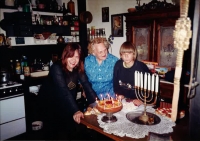 První žena Jarmila se svou matkou Jarmilou, syn Kryštof