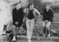 Vlevo Kamil Huška (Zajíček), vpravo jeho bratr Stanislav Huška asi v roce 1981