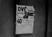 Plakát ze sametové revoluce v Praze