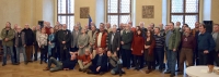 Plzeňští revolucionáři při oslavě na plzeňské radnici 